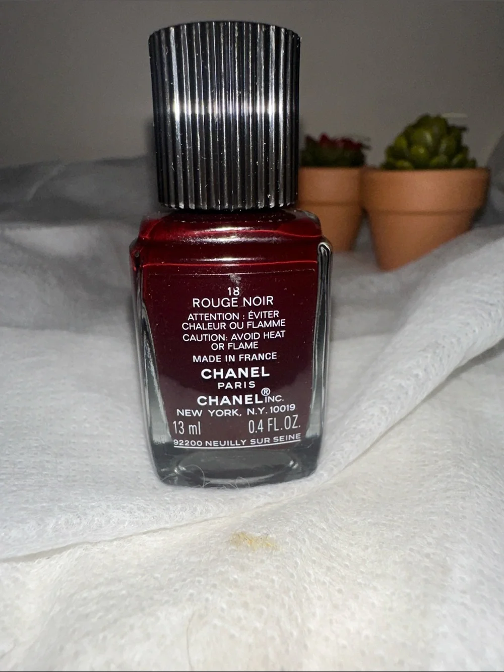 Chanel Le Vernis Longwear Nail Colour 18 Rouge Noir (Vamp) Deep Burgundy
